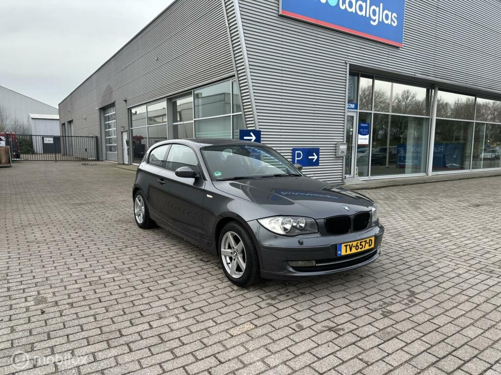 BMW 1-serie 118i High Executive Clima km224.477 nap BJ2007