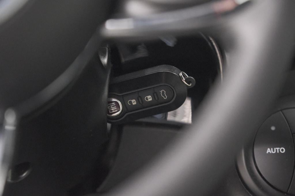 Fiat 500 C 1.0 hybrid dolcevita | apple carplay | parkeersensoren | climate