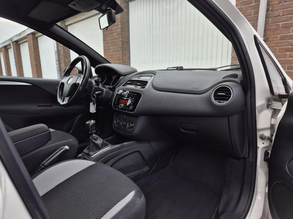 Fiat Punto evo 1.4-16v multiair sport