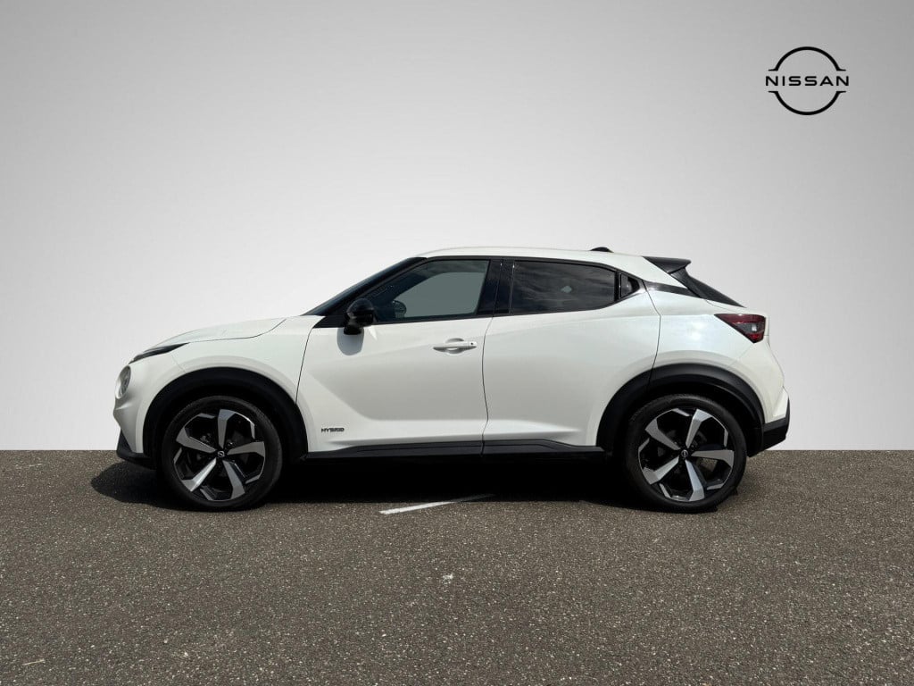 Nissan Juke 1.6 hybrid tekna full options!