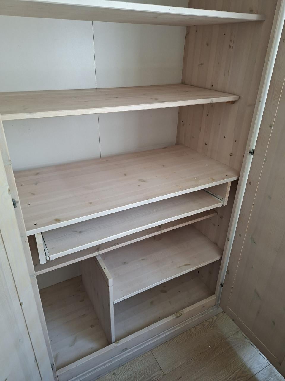 Hoge kast