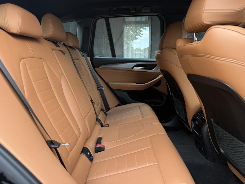 BMW X3 xdrive20i launch