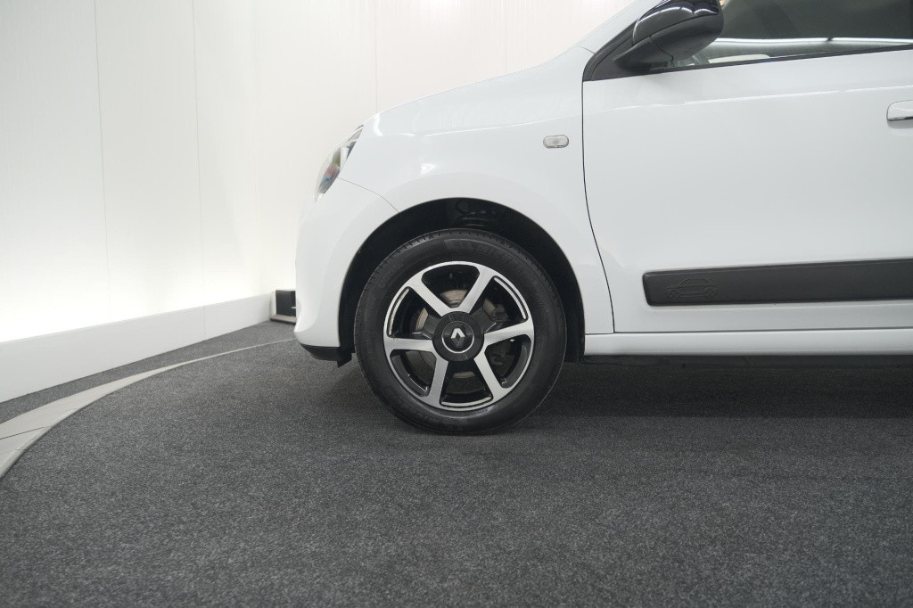 Renault Twingo sce limited | parkeersensoren | bluetooth | airco | 15 inch 