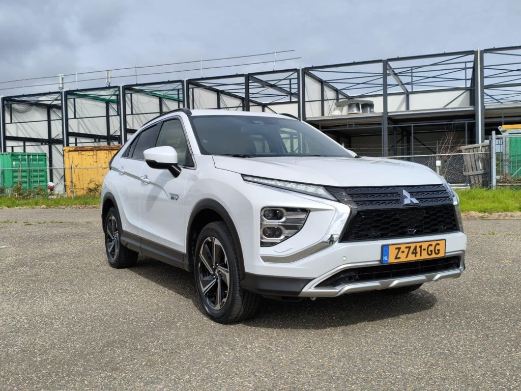 Mitsubishi Eclipse Cross 2.4 phev intense+
