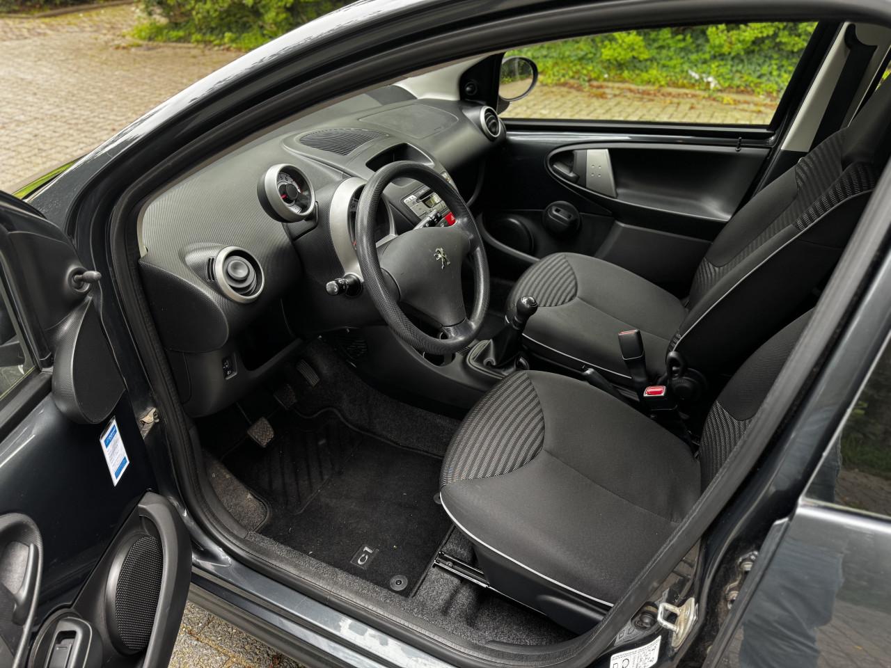 Peugeot 107 1.0 Première | Airco | jaar APK | 3m garantie | Wegenbel. €22/m