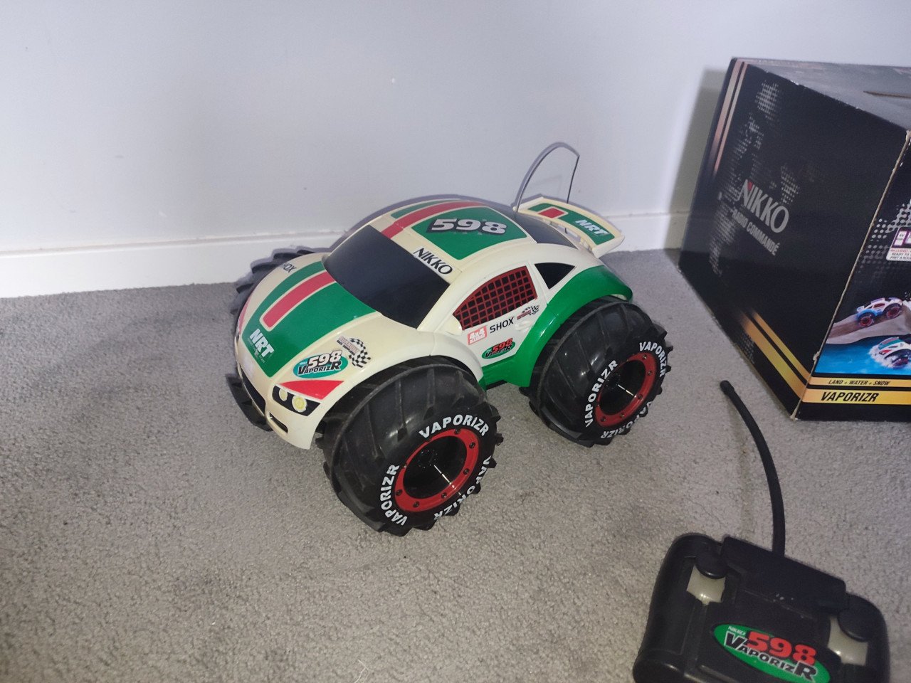 Niko Vaporizr RC auto