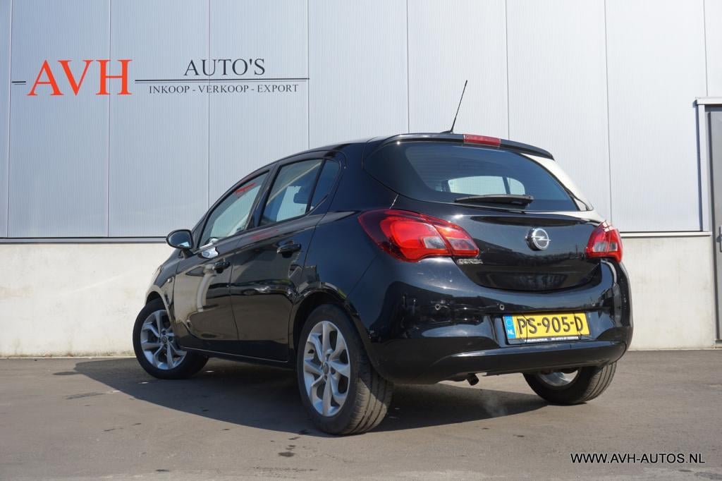 Opel Corsa 1.4 online edition