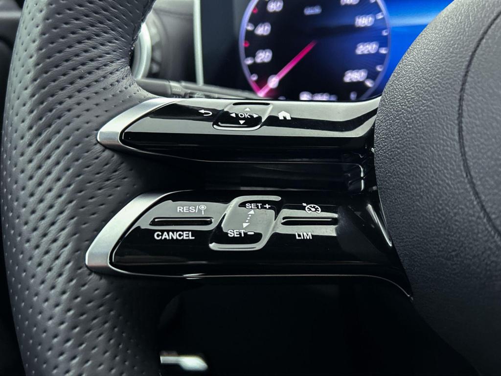 Mercedes-Benz C-Klasse estate 180 amg line | automaat | navigatie | apple c