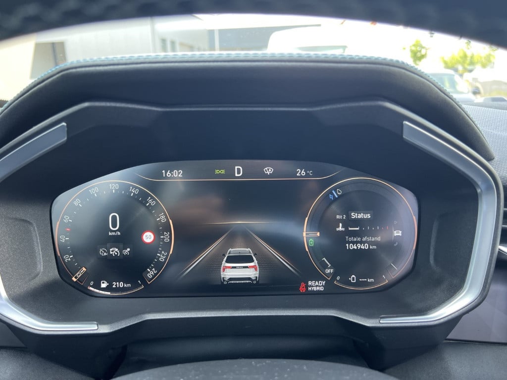 Lynk & Co 01 1.5 261pk plug in hybrid , panodak , 360gr camera , adaptive c