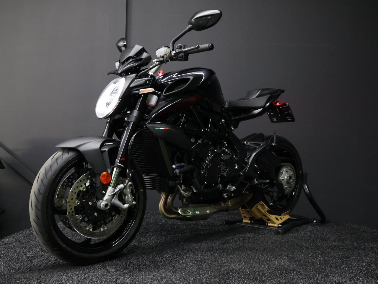 MV AGUSTA BRUTALE 800 R | BTW Motor