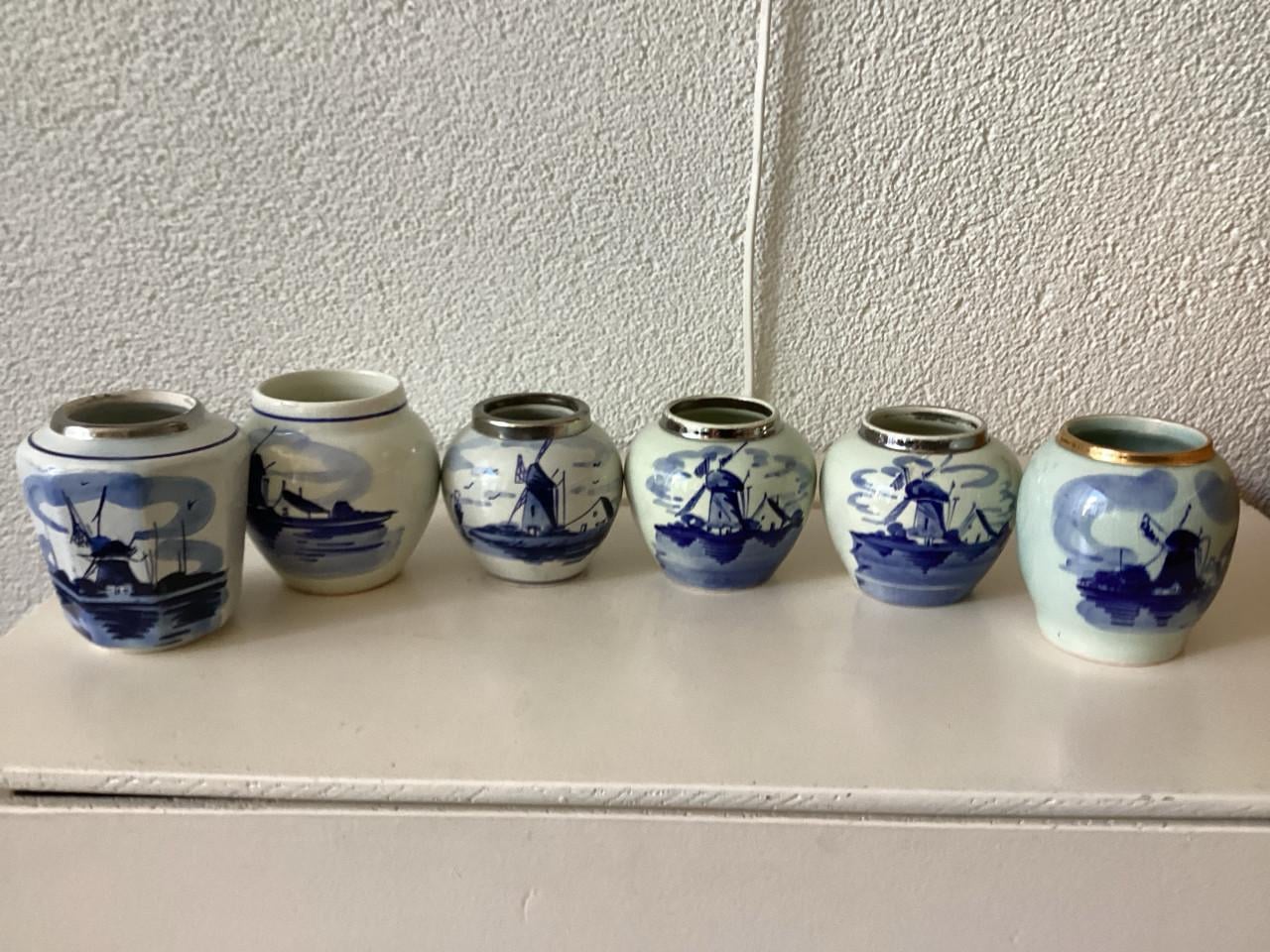 Delfsblauwe Lepelvaasjes. 6 x.