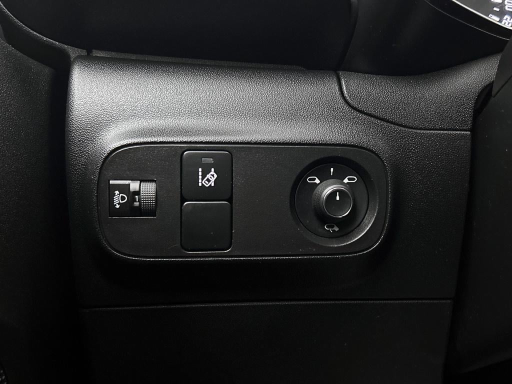 Citroen C3 82 pk feel edition | rijklaar | trekhaak | parkeersensoren | nav