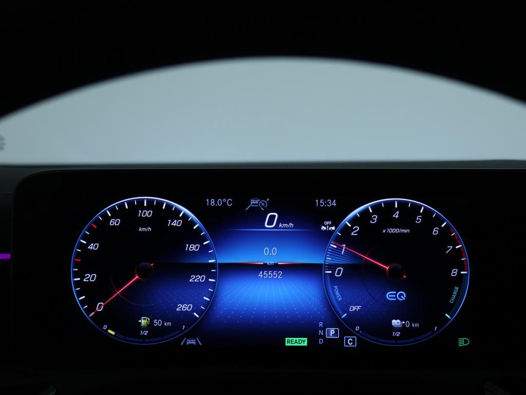 Mercedes-Benz Cla 250 e plug-in hybride elektrische achterklep | smartphone