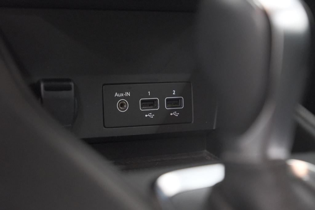 Renault Captur 1.6 e-tech full hybrid 145 techno | pack full screen | camer