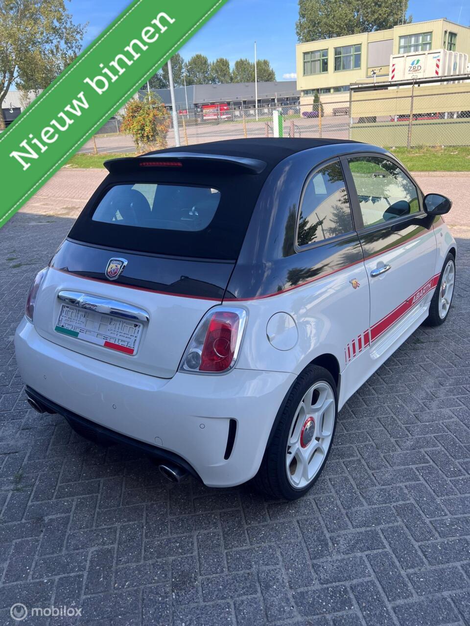 Fiat 500 C 1.4-16v abarth /bi-colore/airco/ecc/lm velgen/sportuitlaat/xenon