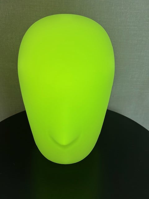 Ikea lamp. veranderen van kleur, of kleur vastzetten.