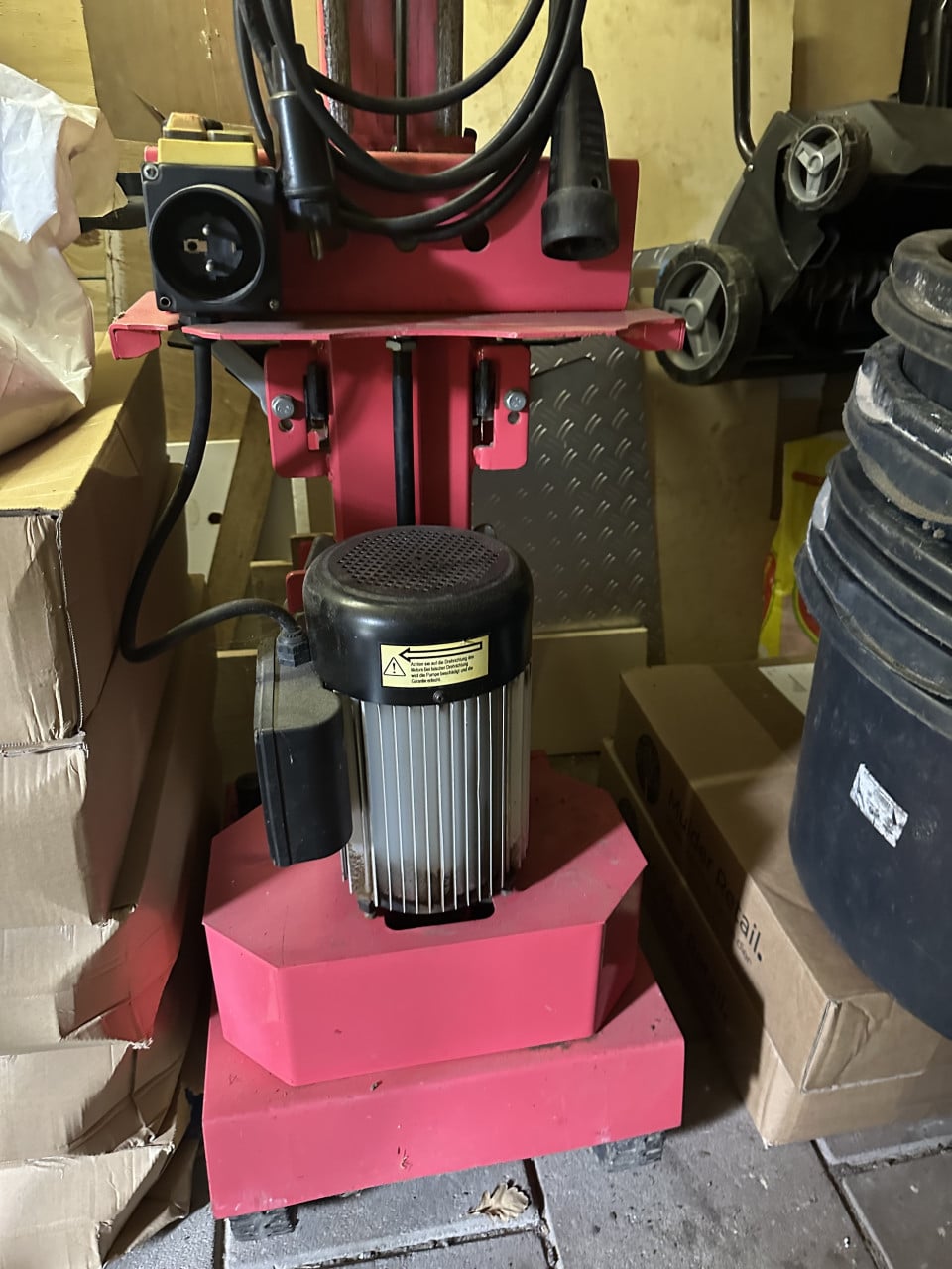 Verticale houtkloof machine 8 ton