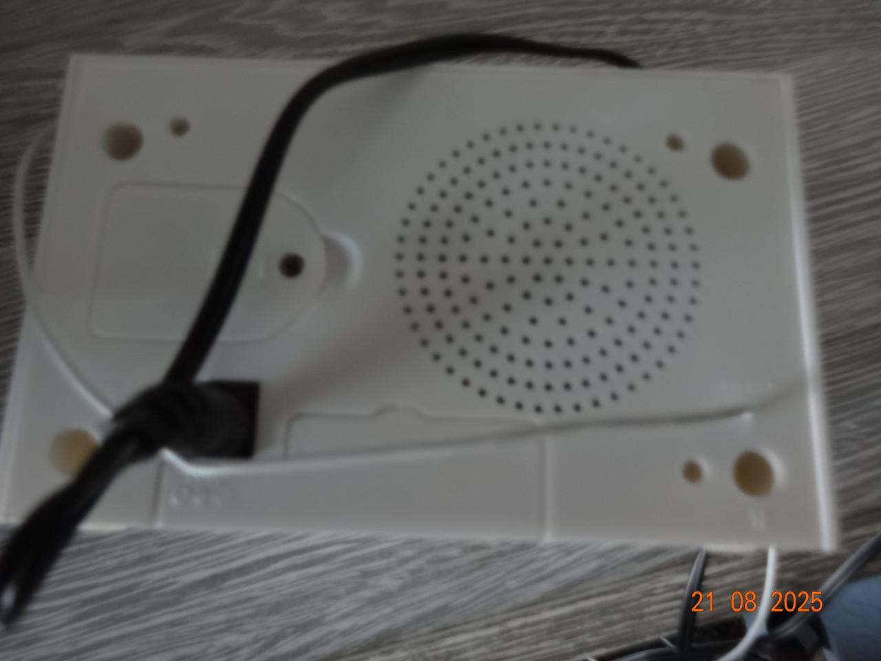 ZGAN wekker met 2 alarm, radio, zie foto's