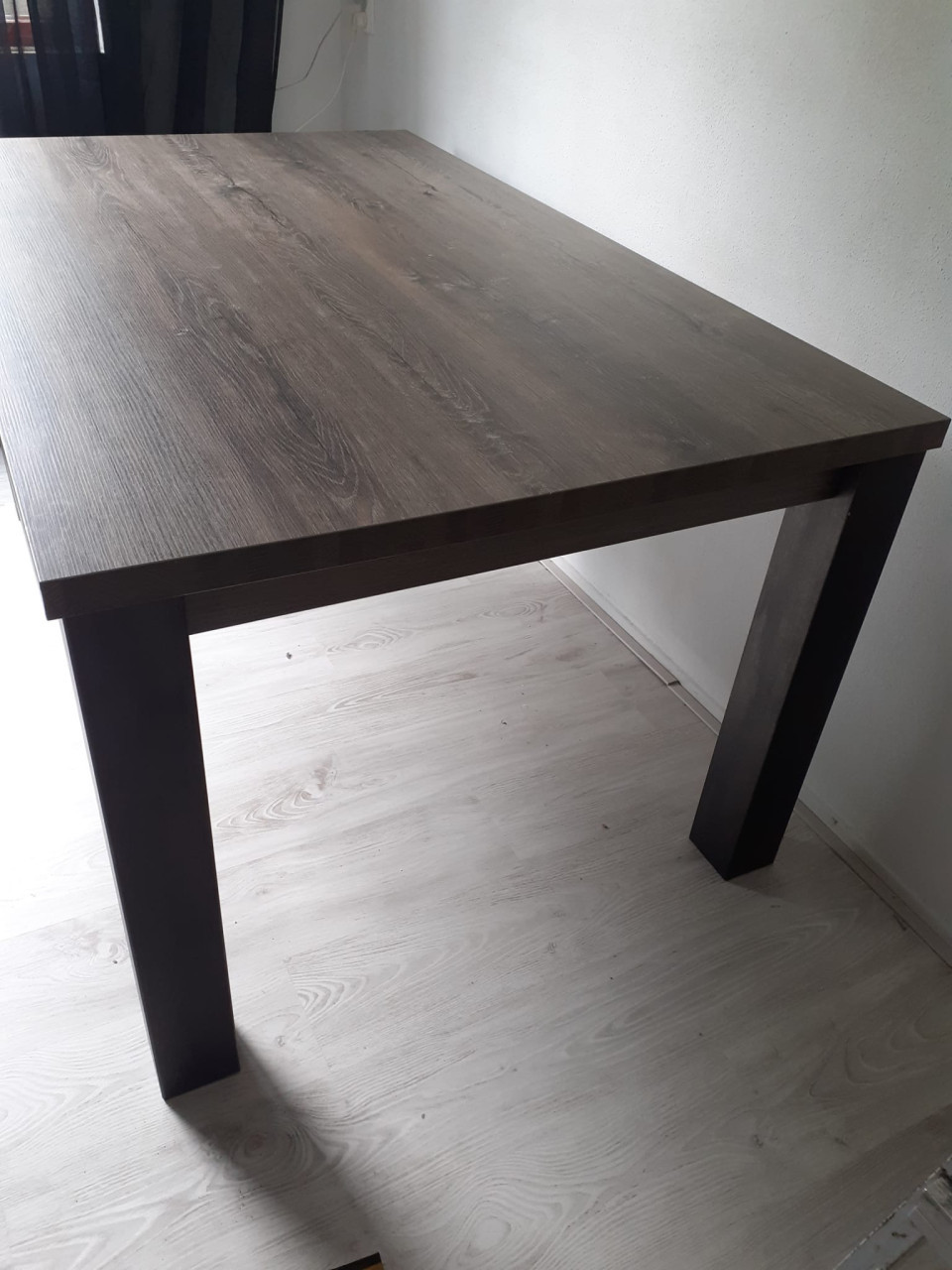 Tafel type boston millennium oak dark brown