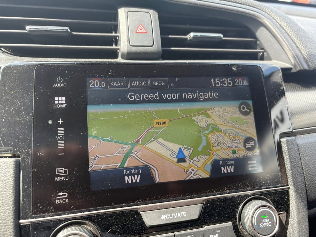 Honda Civic 1.0 i-vtec executive