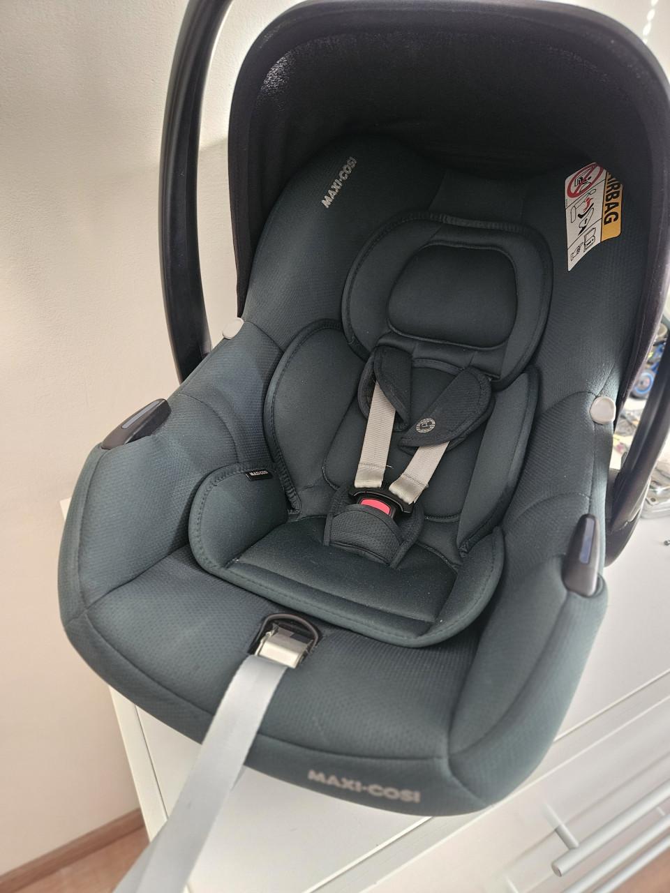 Maxi cosi cabriofix  i-size