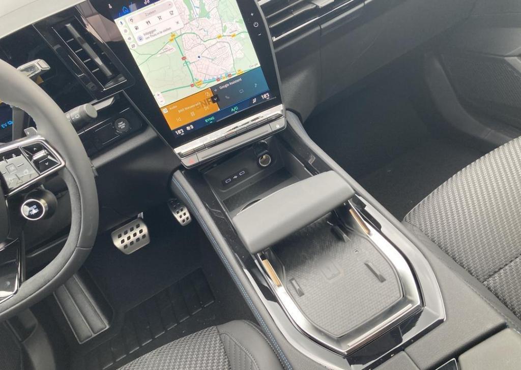 Renault Espace e-tech full hybrid 200 esprit alpine 7p. - nieuw model / all
