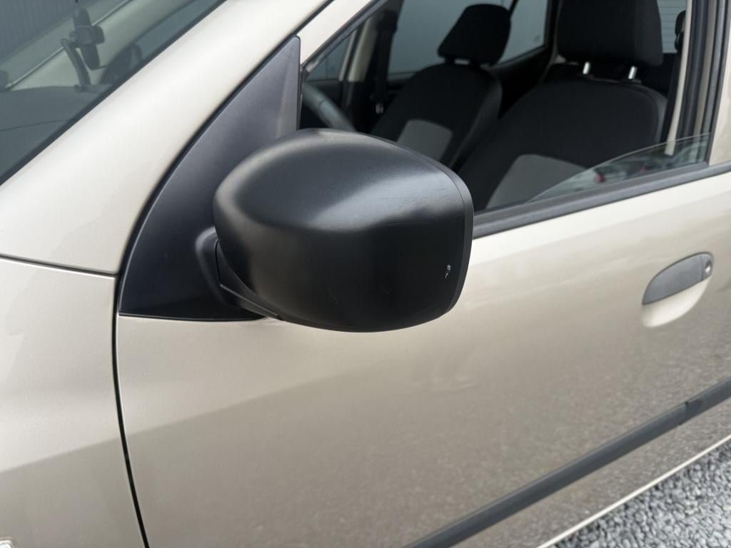 Hyundai I 10 1.1 active cool 5-drs