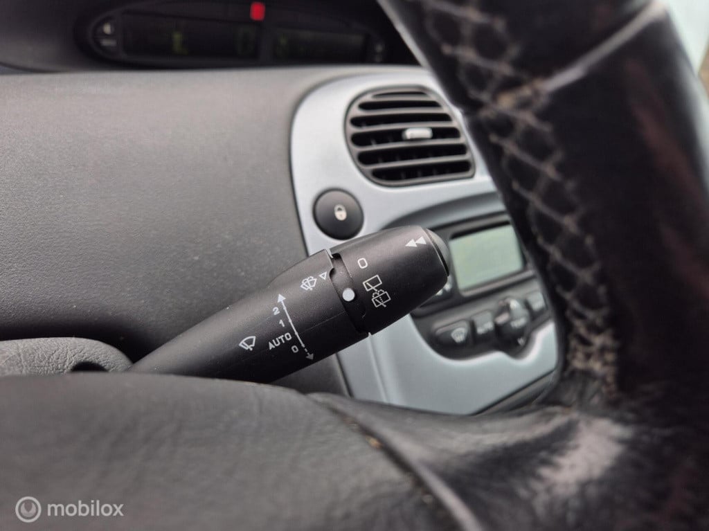 Citroen Xsara Picasso 1.6i-16v tweede eigenaar / airco/ trekhaak / cruiseco