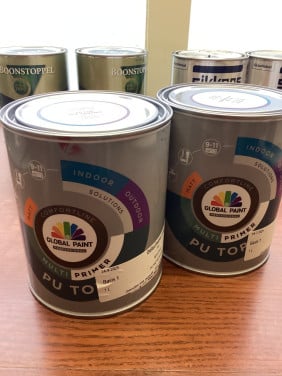 Clobal paint, pu primer ral 9010, 2x1L samen €37,50 ophalen