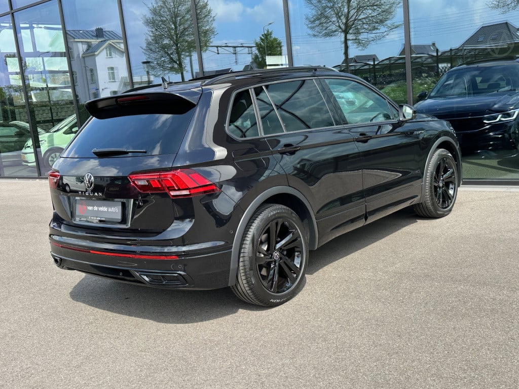 Volkswagen Tiguan 1.5 tsi 150pk dsg r-line | black line | panoramadak | tre