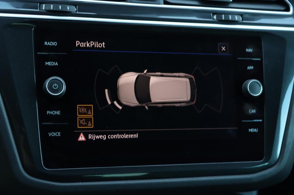 Volkswagen Tiguan 1.4 tsi comfortline executive