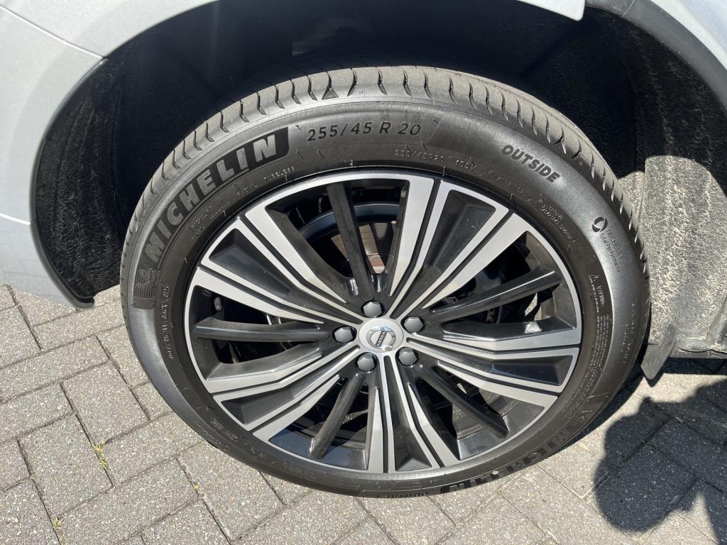 Volvo XC60 2.0 t6 plug-in hybrid awd r-design