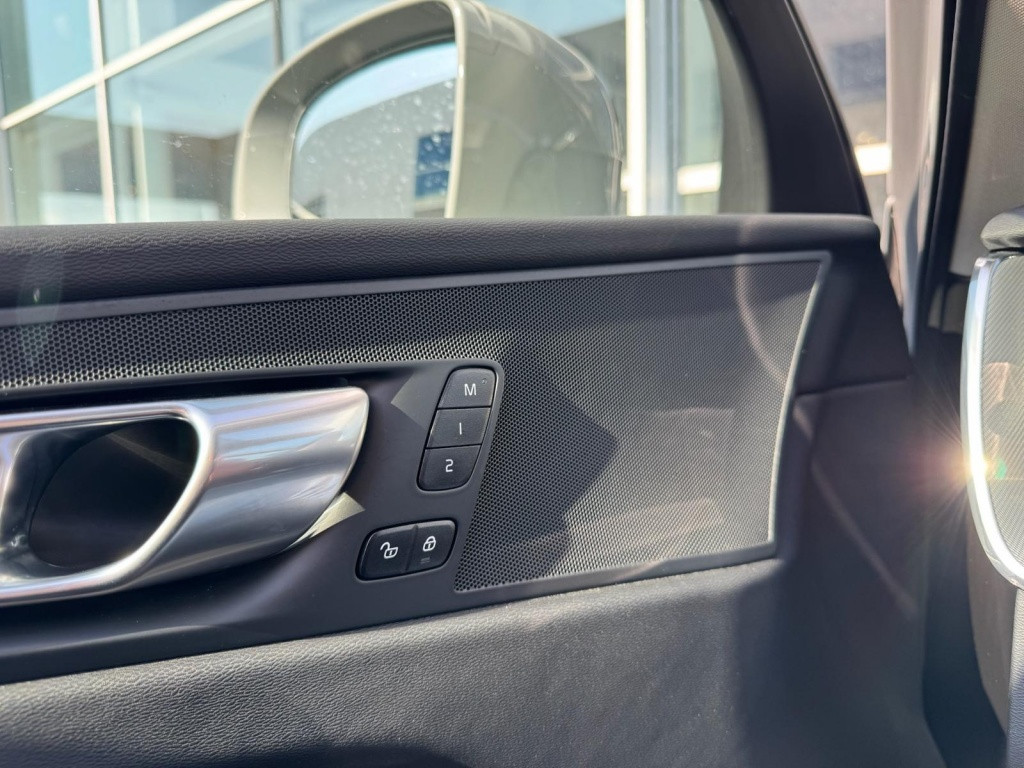 Volvo XC60 t6 398pk awd plus bright| panodak| adap.cruise| 360camera| leder
