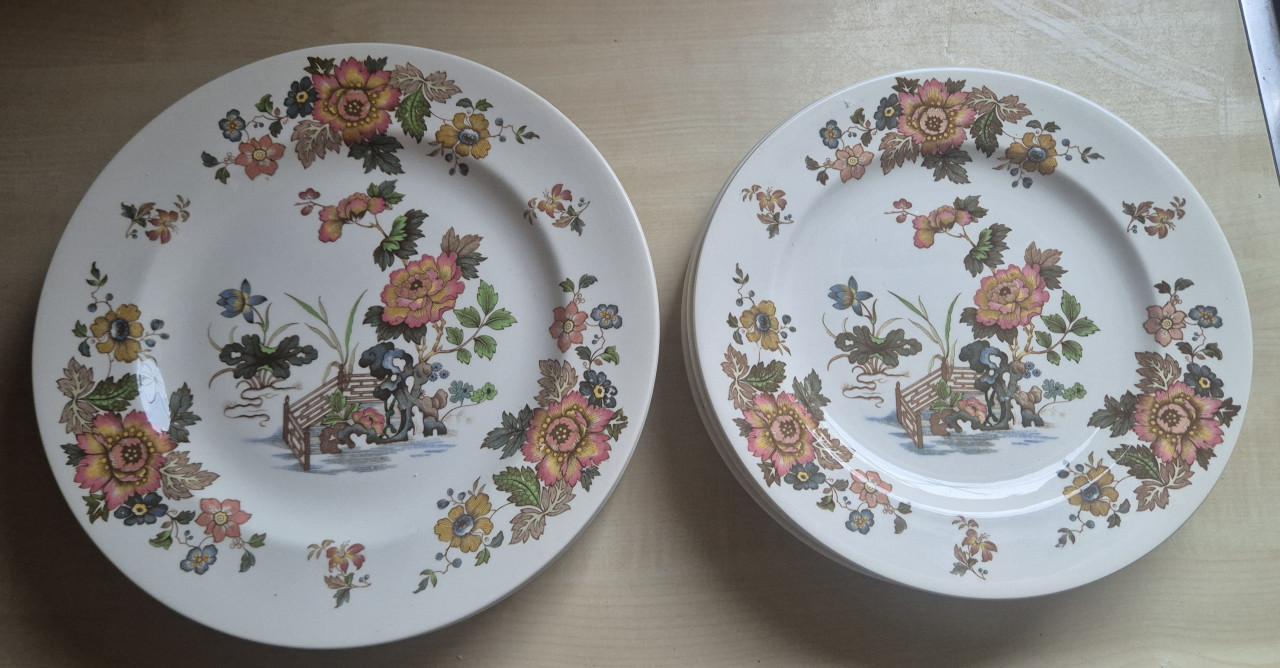 12 antieke Wedgewood eastern flowers borden