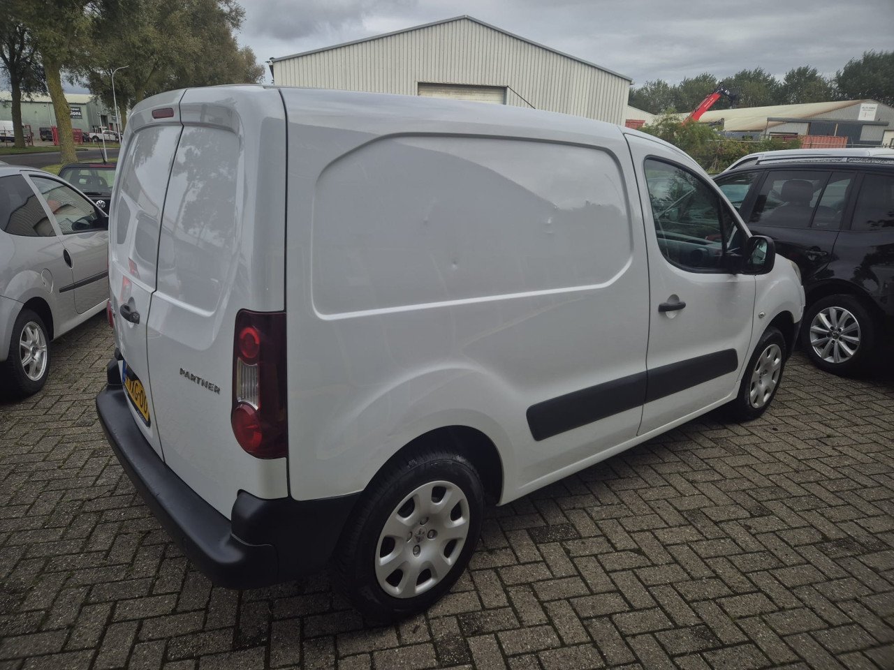 Peugeot PARTNER 120 1.6 HDI L1 XR Profit plus bj:2012 apk 2026