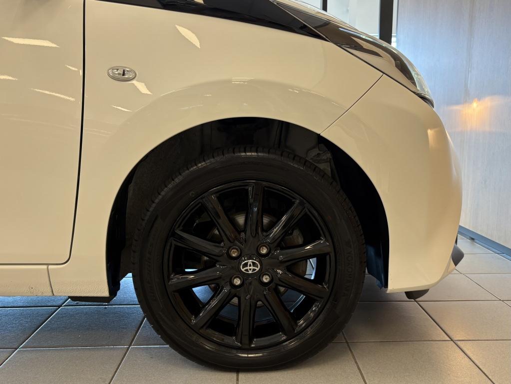 Toyota Aygo 1.0 vvt-i x-clusiv