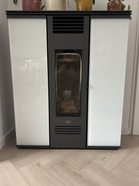 Pellet kachel Eva Calor Erika 11 kW