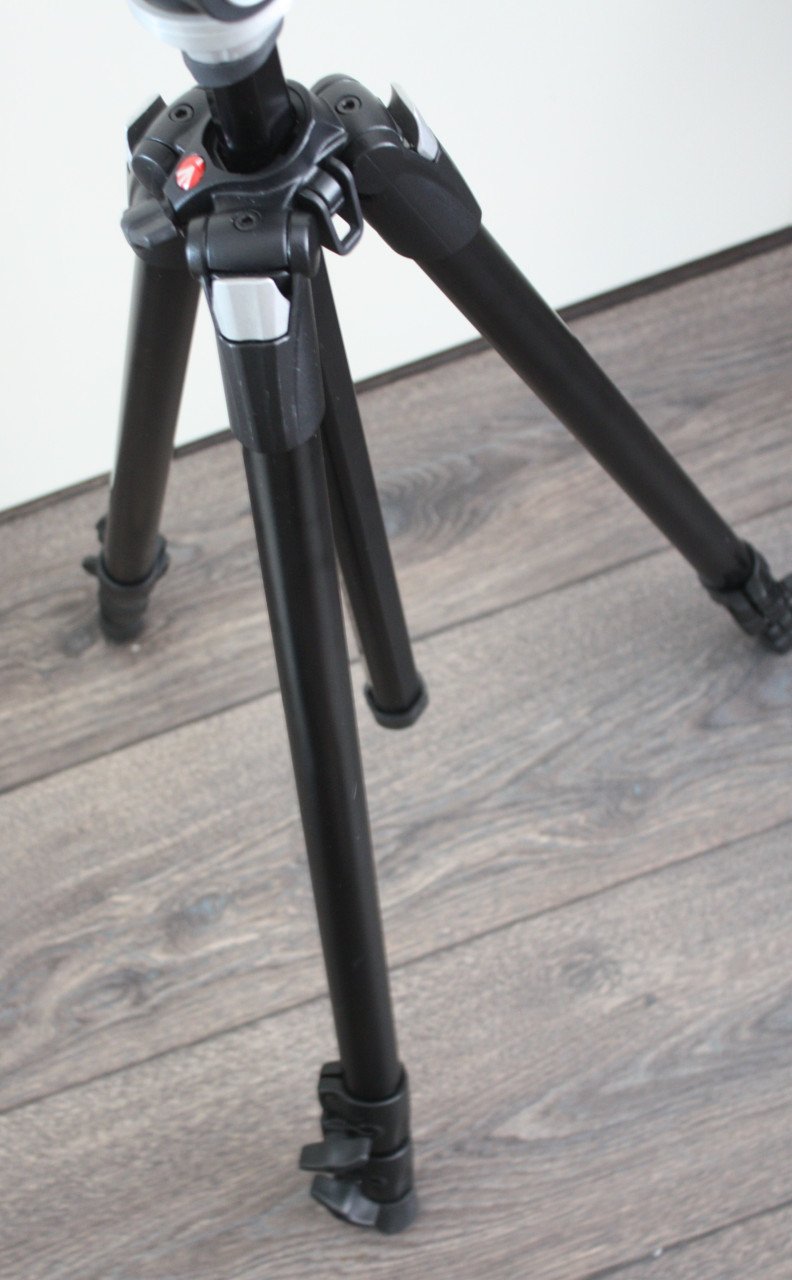 Manfrotto statief 055XDB met Manfrotto statiefkop 804Rc2
