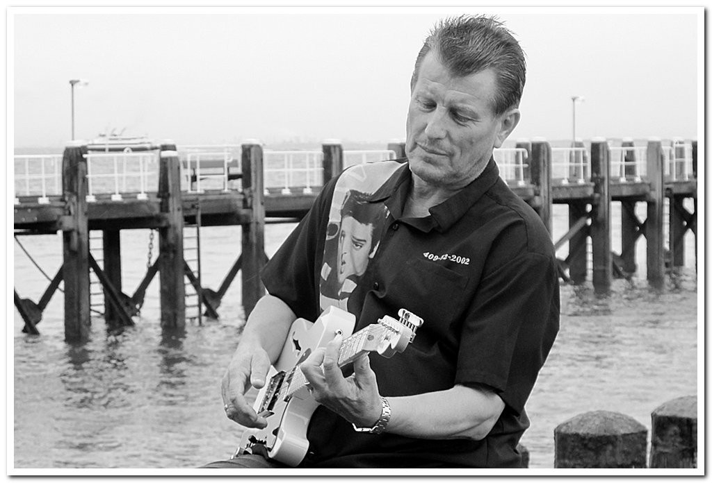 *** SWEET MEMORIES *** all-round live muziek