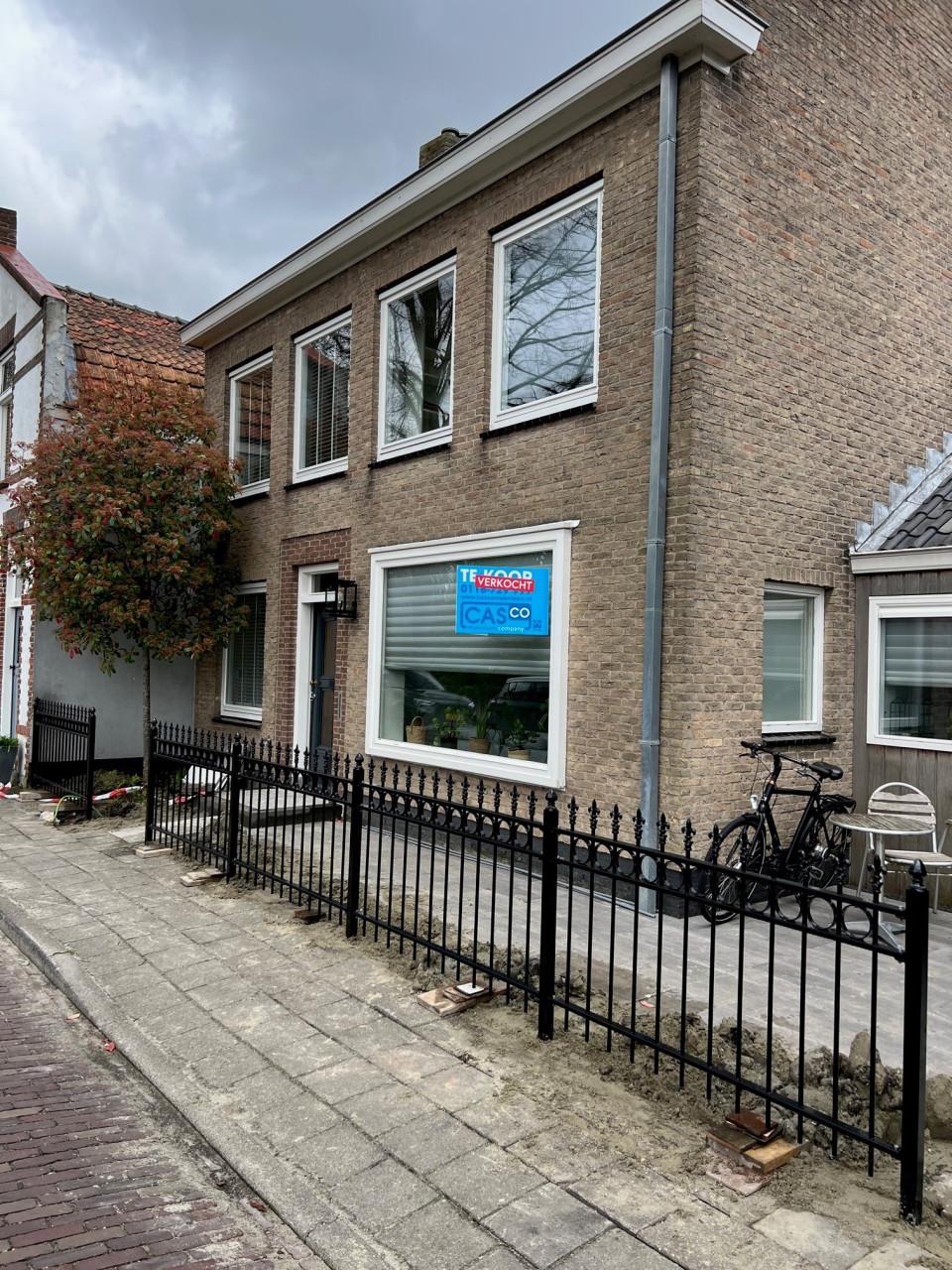 Bij elk type woning past een mooie Inrijpoort.