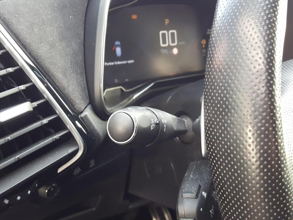 Ds Ds 7 crossback executive 1.6t-180pk automaat(eat8) navigatie | apple car