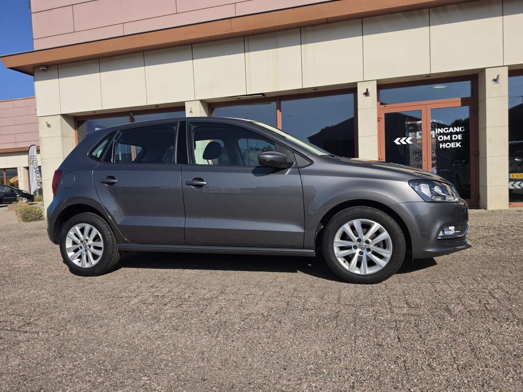 Volkswagen Polo 1.2 tsi comfortline connected series | airco | stuurbekr | 