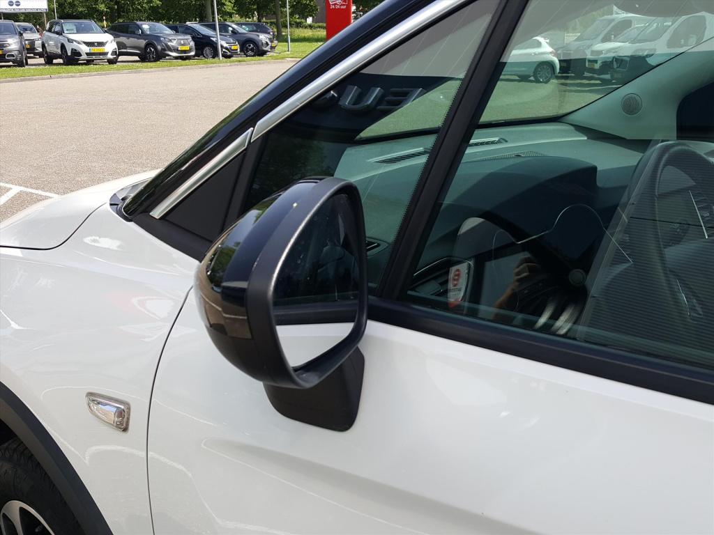 Opel Crossland X innovation 1.2-110pk automaat(eat6) applecarplay&android a