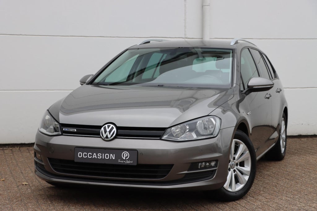 Volkswagen Golf variant 1.0 tsi business edition connected