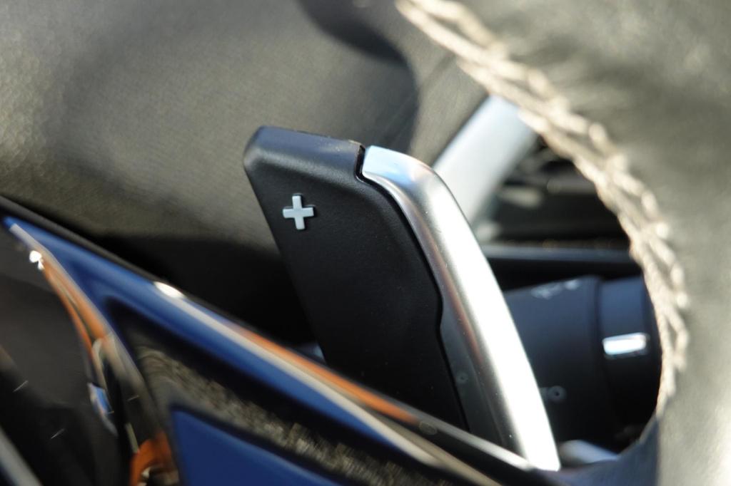 Peugeot 3008 1.6 hybrid 225 allure