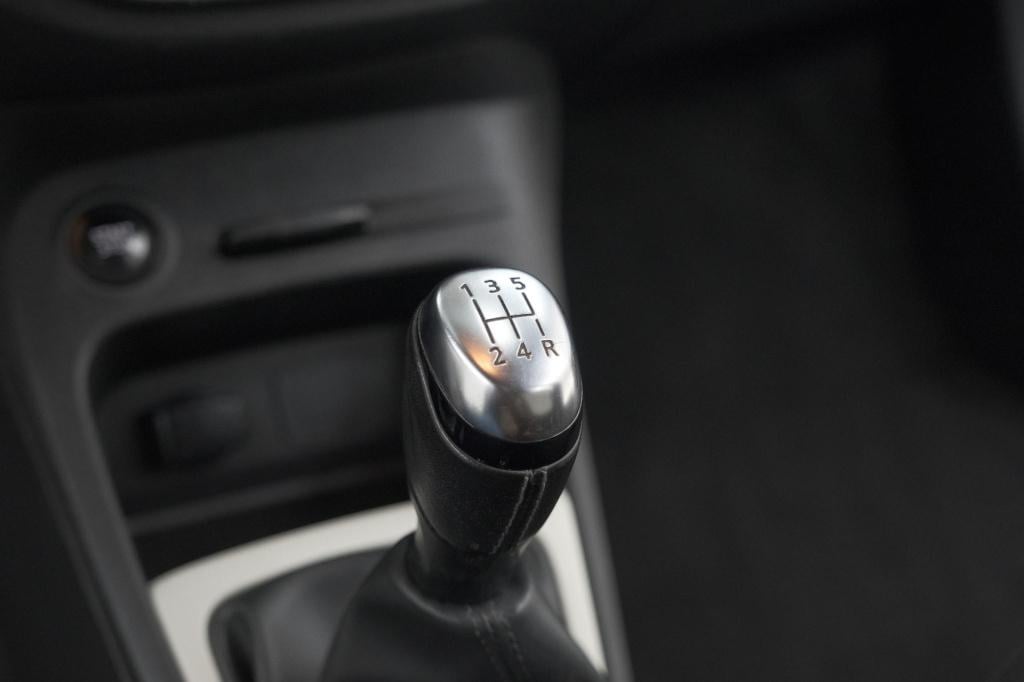 Renault Captur tce 90 limited | navigatie | airco | elektrische ramen | 16 