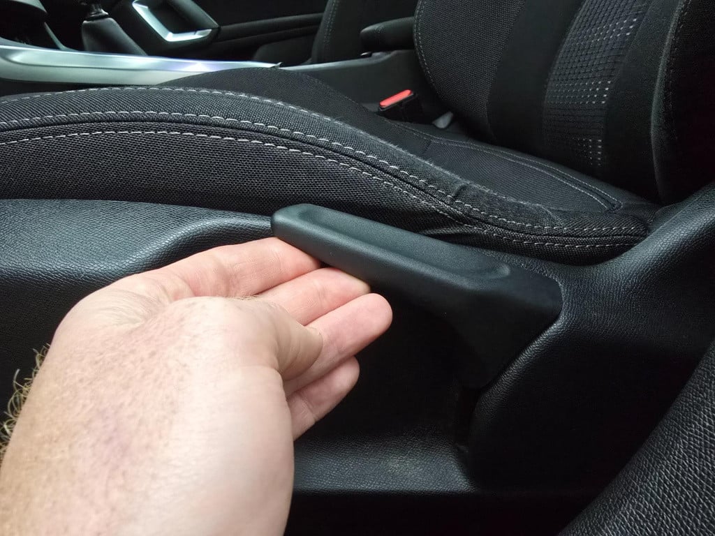 Peugeot 308 sw occasion stationwagen met trekhaak en grote kofferbak | twee