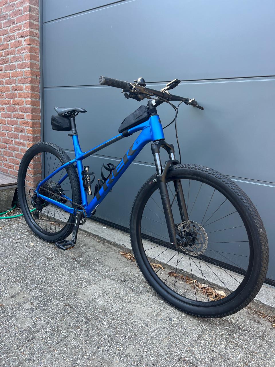 Trek X caliber 8
