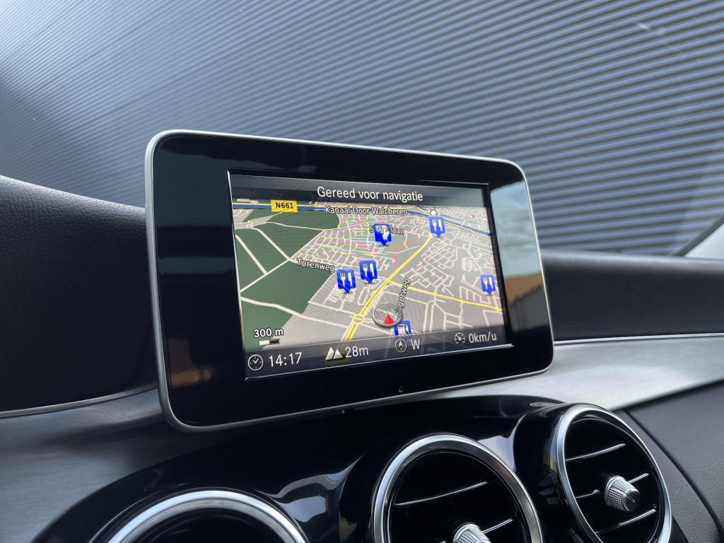 Mercedes-Benz C-Klasse estate 180 premium plus | panoramadak | leder | led 