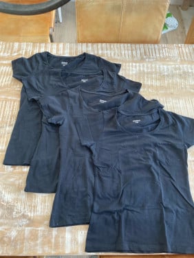 4 x zwart (werk-horeca) T-shirt maat 38